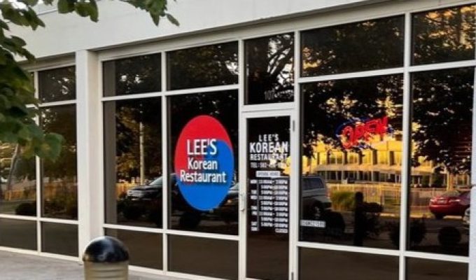 Lee's